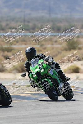 media/Oct-02-2025-Racers Edge (Thu) [[2c91cb6ab3]]/3-B Group/Session 3-Turn 16 (12pm)/